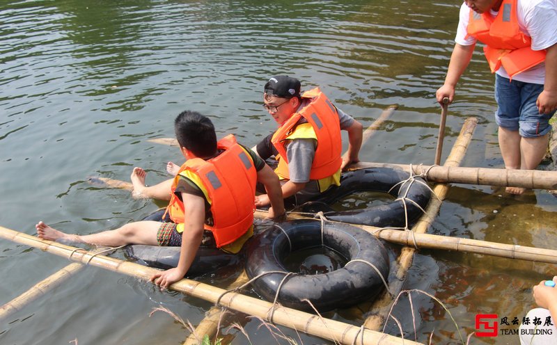 水上團建拓展活動